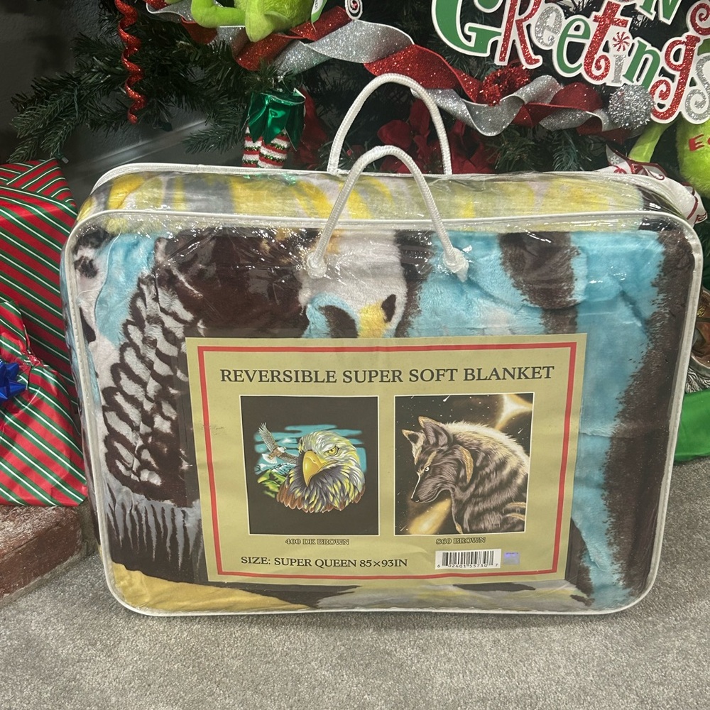Reversible Super Soft Blanket with Animal Design